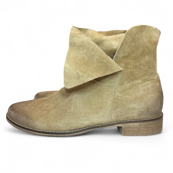 Dee Keller Dee Keller Article Elsy Tan Suede Flat Fall Boot Size 36 (5.5-6 US) - Picture 1 of 9